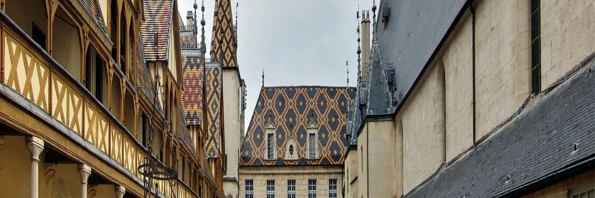 image-pose-borne-de-recharge-irve-beaune.webp Image Pose borne de recharge IRVE Beaune