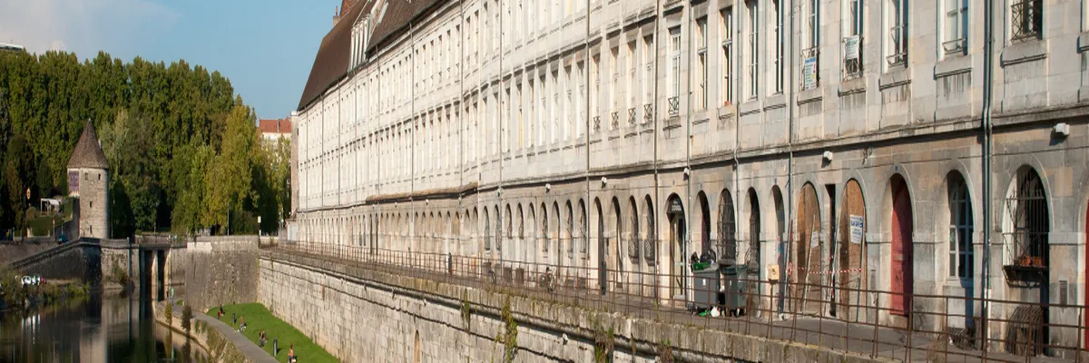 image-pose-borne-de-recharge-irve-besancon.webp Image Pose borne de recharge IRVE Besançon