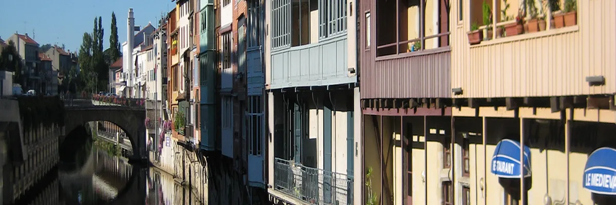 Image Pose borne de recharge IRVE Castres