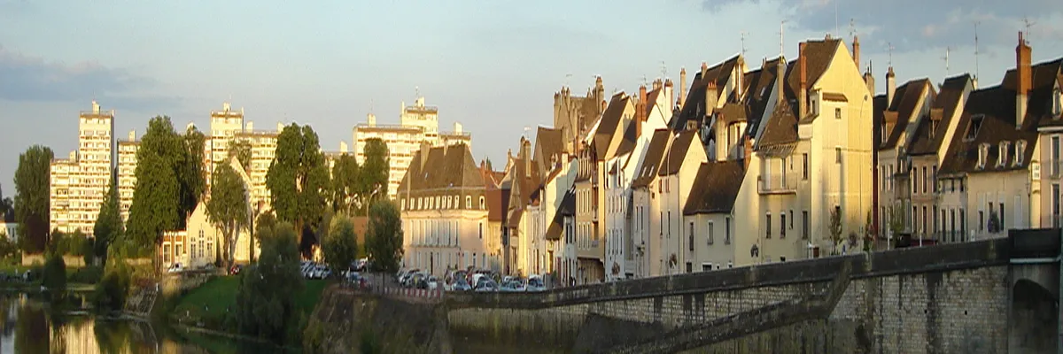 image-pose-borne-de-recharge-irve-chalon-sur-saone.webp Image Pose borne de recharge IRVE Chalon-sur-Saône