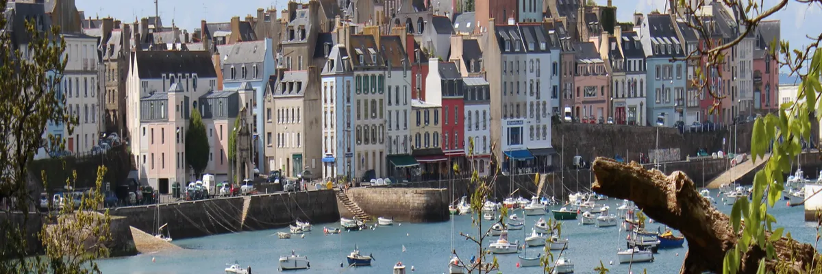 Image Pose borne de recharge IRVE Douarnenez