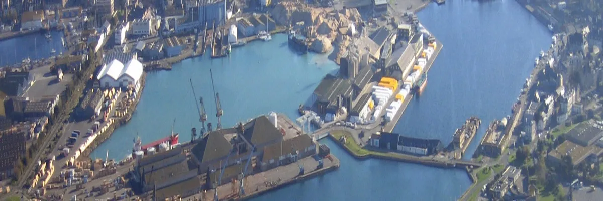 image-pose-borne-de-recharge-irve-ille-et-vilaine.webp Image Pose borne de recharge IRVE Ille-et-Vilaine