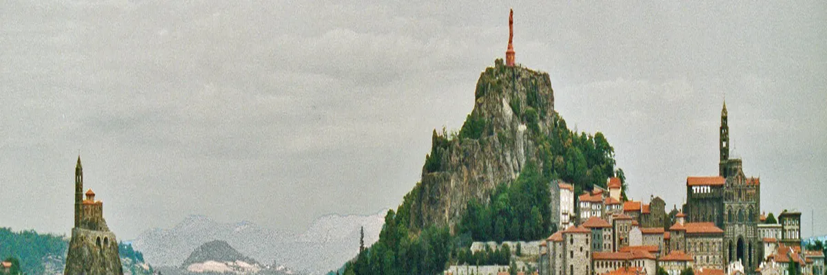 Image Pose borne de recharge IRVE Le Puy-en-Velay