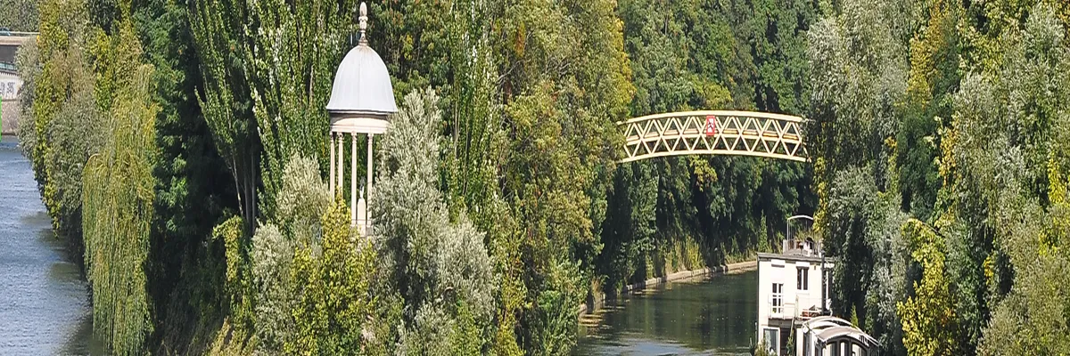 Image Pose borne de recharge IRVE Neuilly-sur-Seine