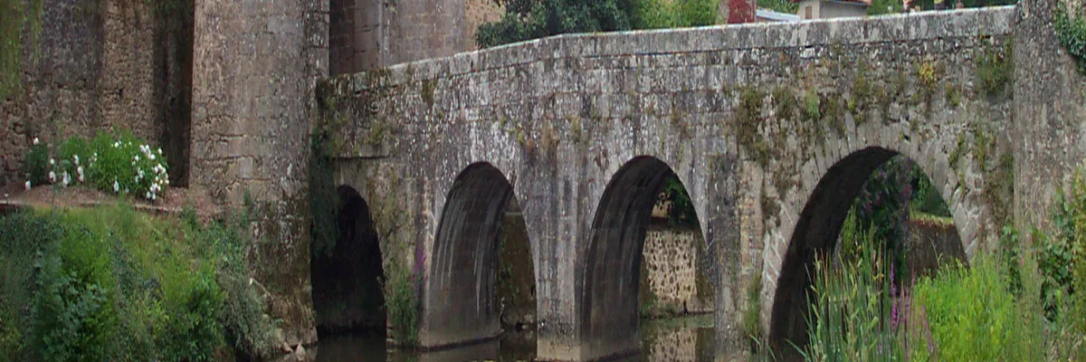 Image Pose borne de recharge IRVE Parthenay