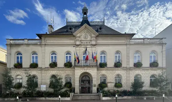 Borne de Recharge Rapide Pose borne de recharge IRVE Bourg-la-Reine