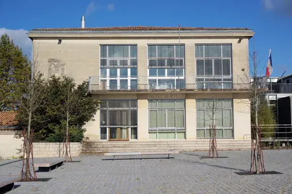 Borne de Recharge Rapide Pose borne de recharge IRVE Eysines