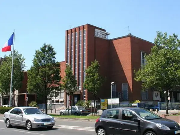Borne de Recharge Rapide Pose borne de recharge IRVE Le Bourget