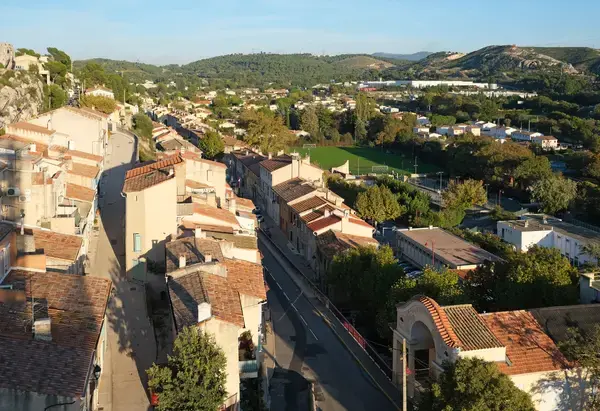 Borne de Recharge Rapide Pose borne de recharge IRVE Les Pennes-Mirabeau