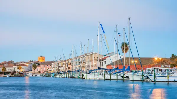 Borne de Recharge Rapide Pose borne de recharge IRVE Mèze