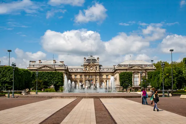 Borne de Recharge Rapide Pose borne de recharge IRVE Nord