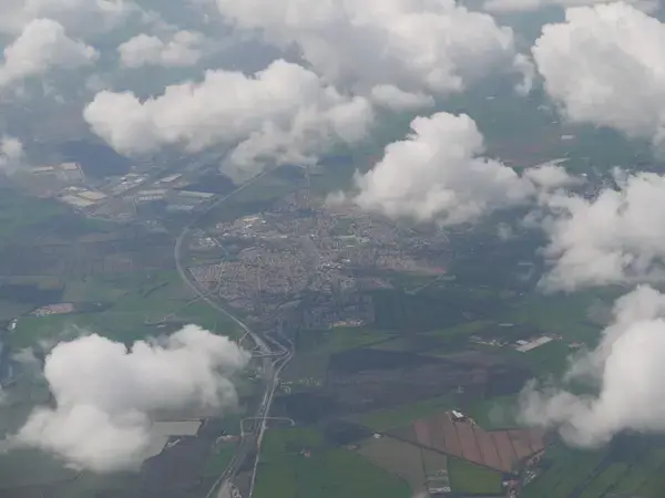 Borne de Recharge Rapide Pose borne de recharge IRVE Saint-Martin-de-Crau