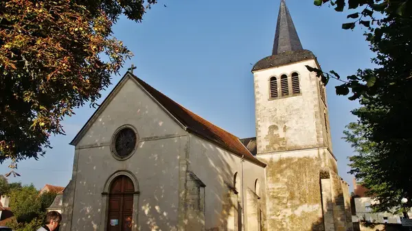 Borne de Recharge Rapide Pose borne de recharge IRVE Varennes-Vauzelles